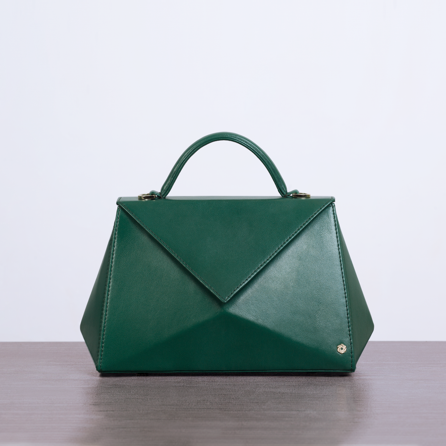 Hexella Flap Emerald