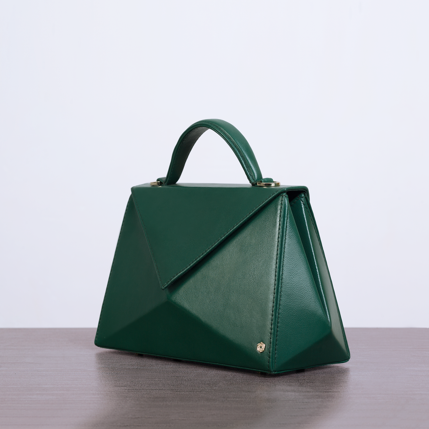 Hexella Flap Emerald