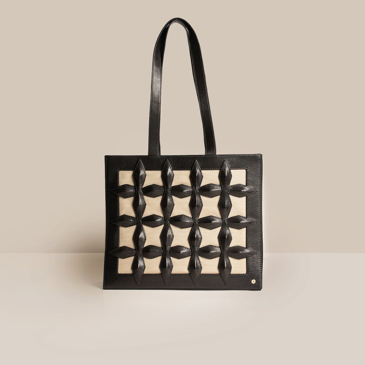 Fes Tote Black