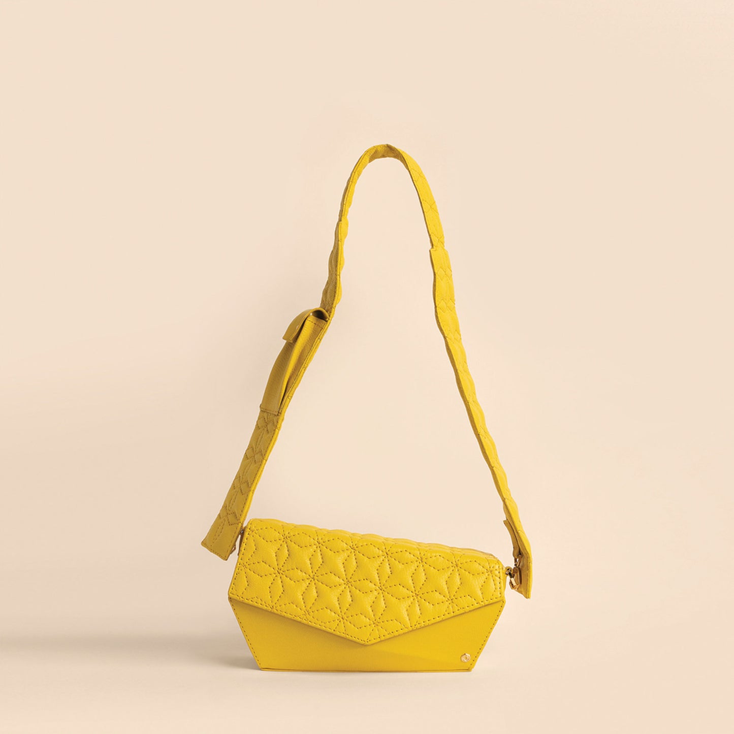 Hexella Vanity Yellow